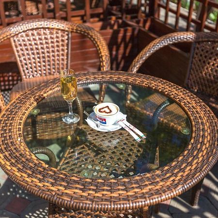 Fiesta Hotel Bilhorod Dnistrovs'kyy Bagian luar foto